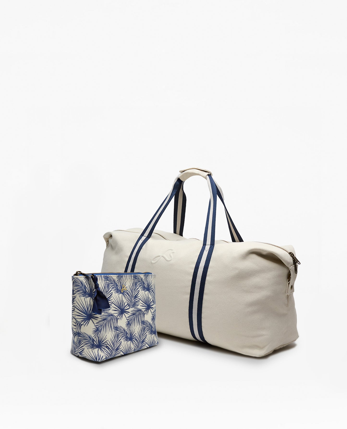 Medium Weekender and Washbag Travel Set