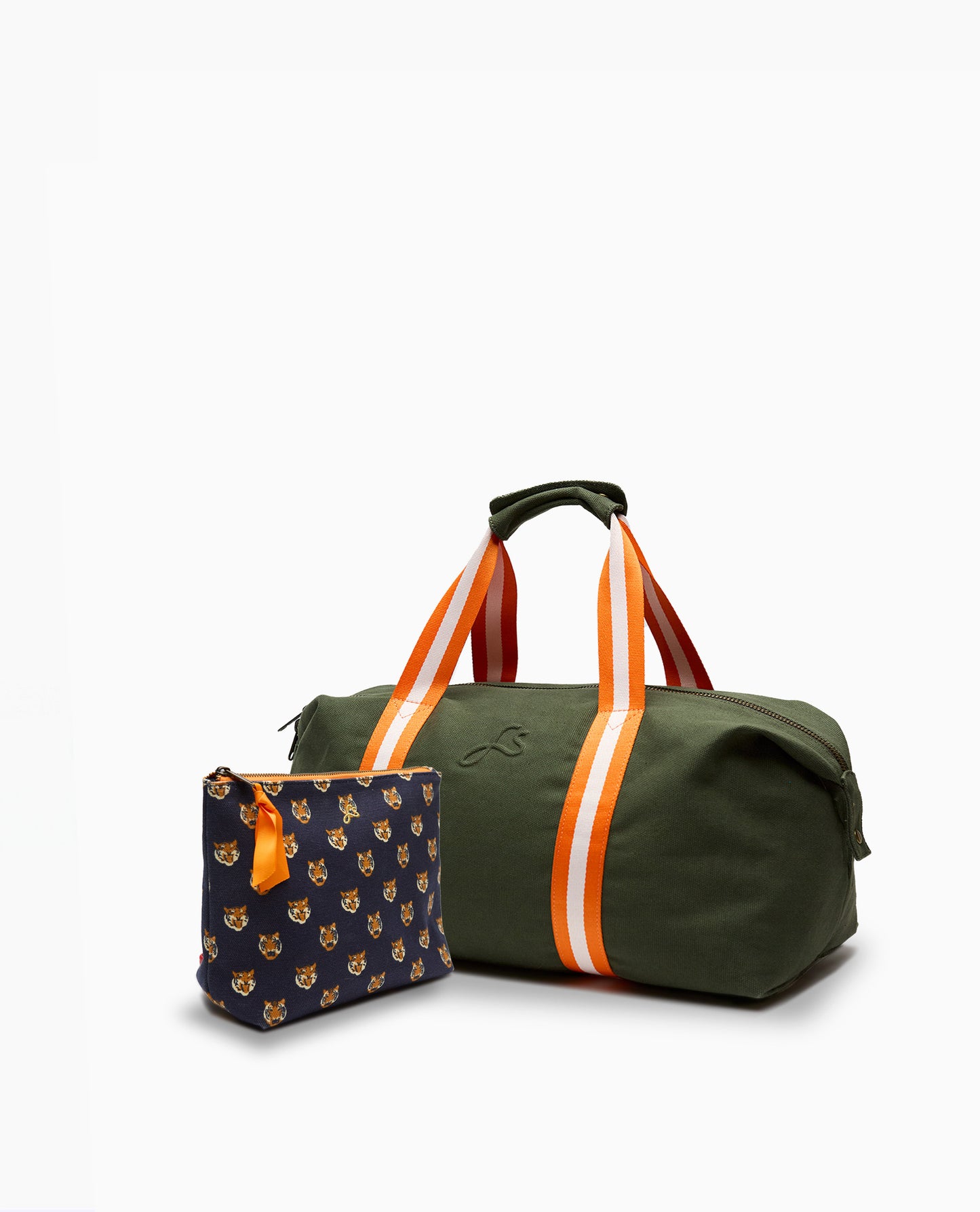 Medium Weekender and Washbag Travel Set