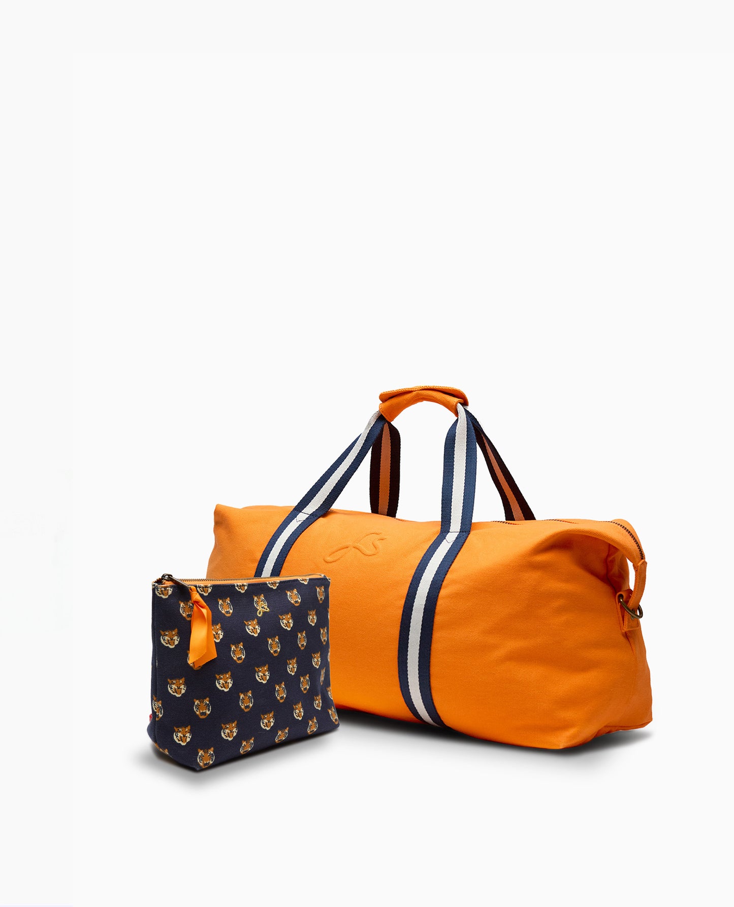 Medium Weekender and Washbag Travel Set