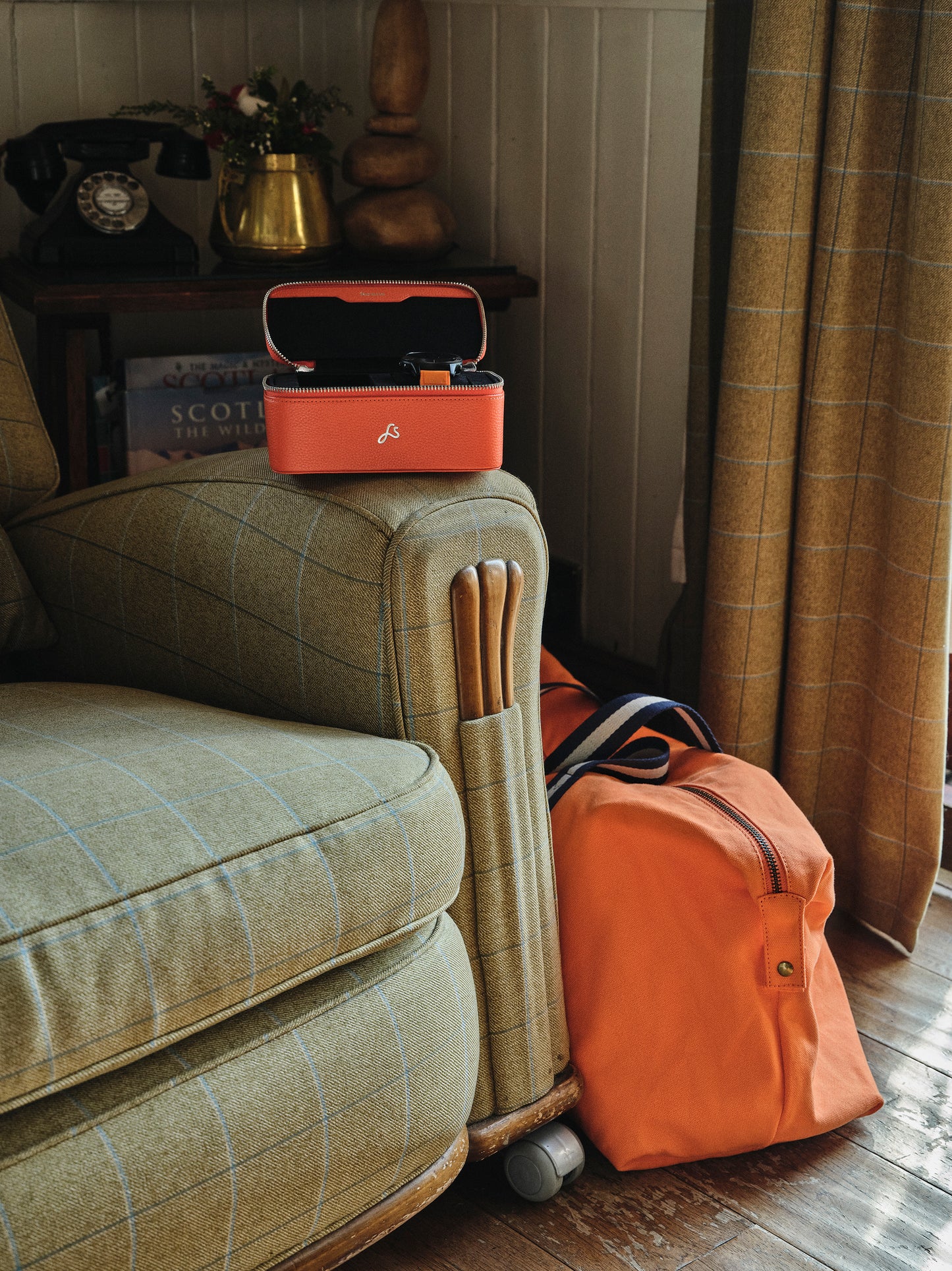 Idris Men's Travel Valet